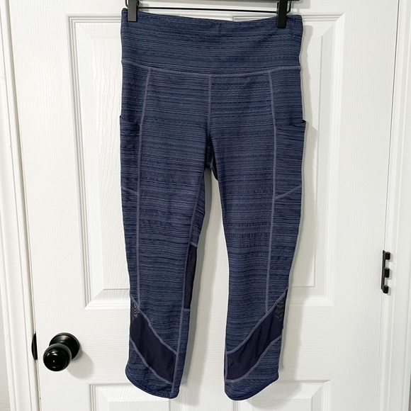 Athleta High Rise Jacquard Mesh Leggings - size M - Picture 2 of 6